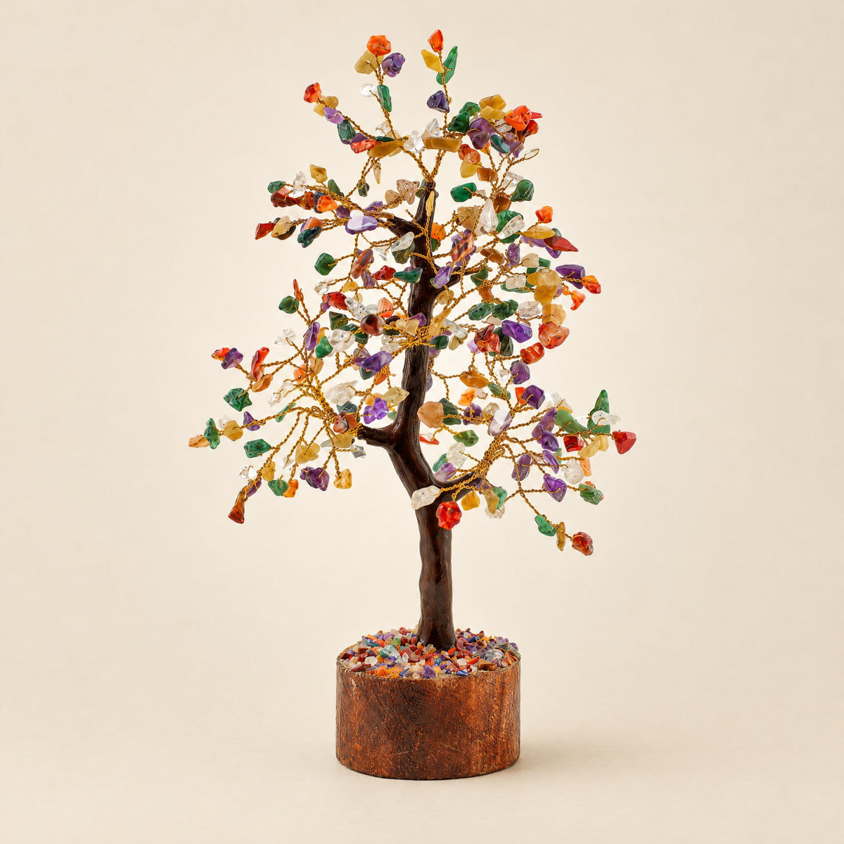 Multi-colour gemstone tree with gold-tone wire, 300 chips, front view